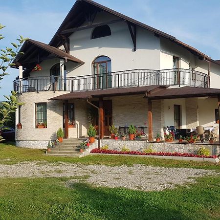 Natura Chalet Gilgau Exterior foto