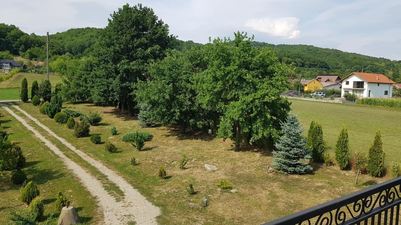 Natura Chalet Gilgau Exterior foto