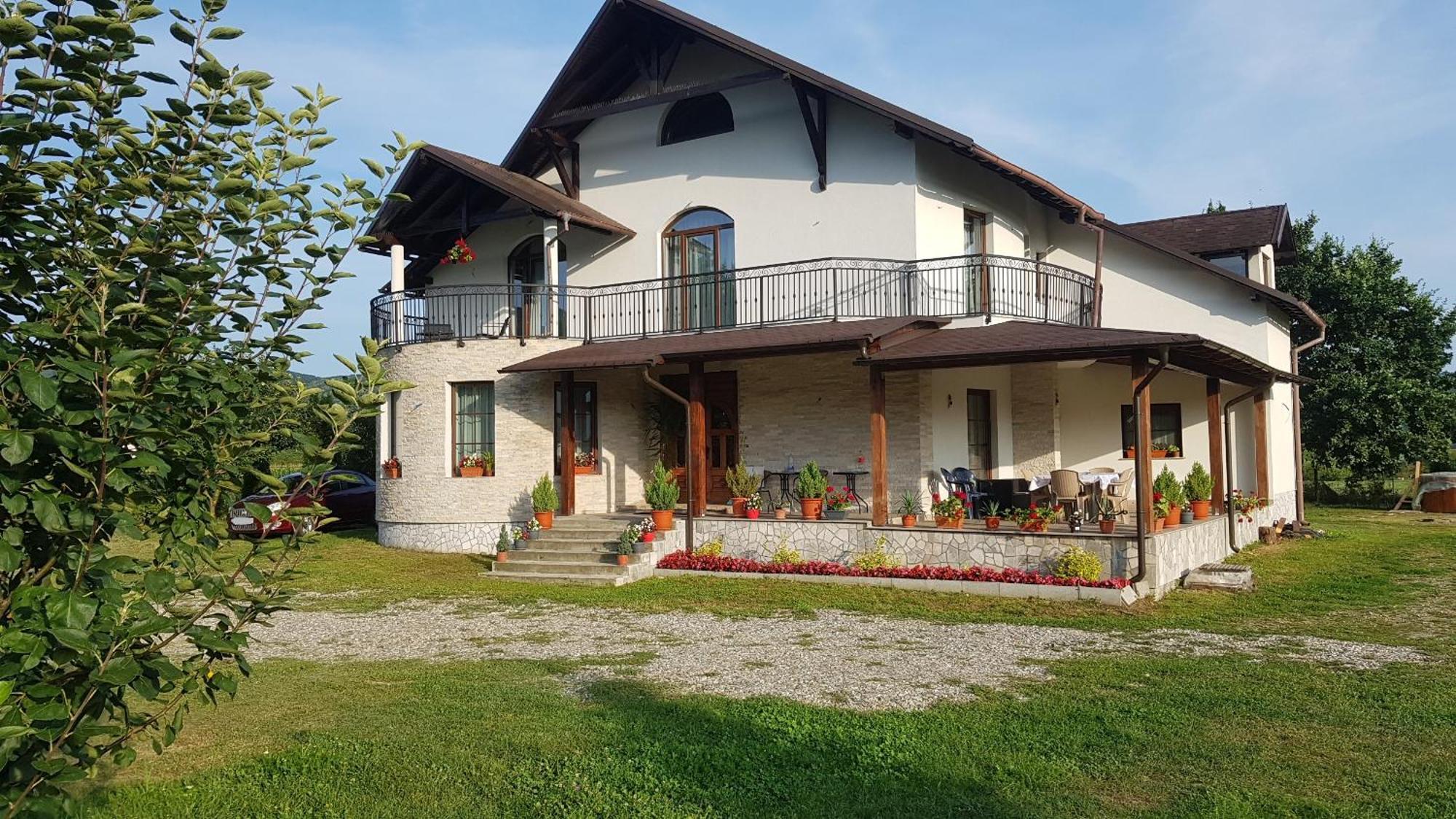 Natura Chalet Gilgau Exterior foto